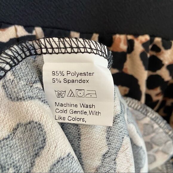 SHEIN Animal Print Long Sleeve Dress Small - Picture 6 of 6